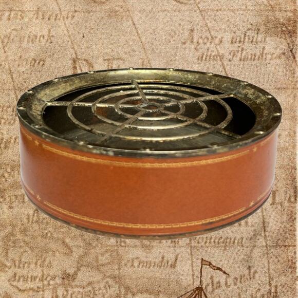 Vintage Mid Century Modern Leather Bound Star Grated Top Ashtray Felt Bottom - Picture 1 of 8